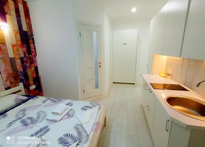 Garden On Deribasovskaya Odessa