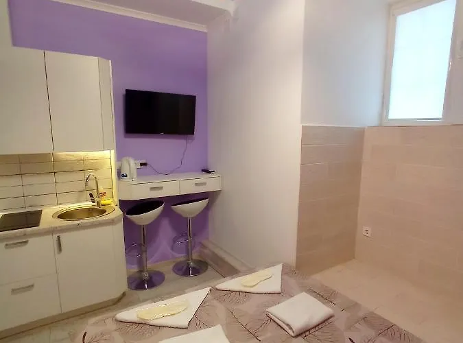 Garden On Deribasovskaya Odessa