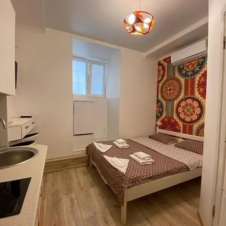 Garden On Deribasovskaya * Odessa