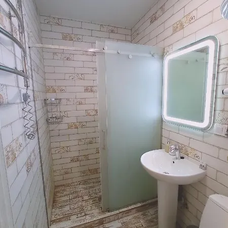 Garden On Deribasovskaya * Odessa